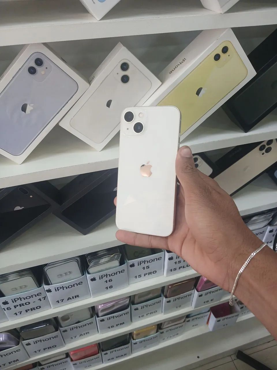 IPHONE 13