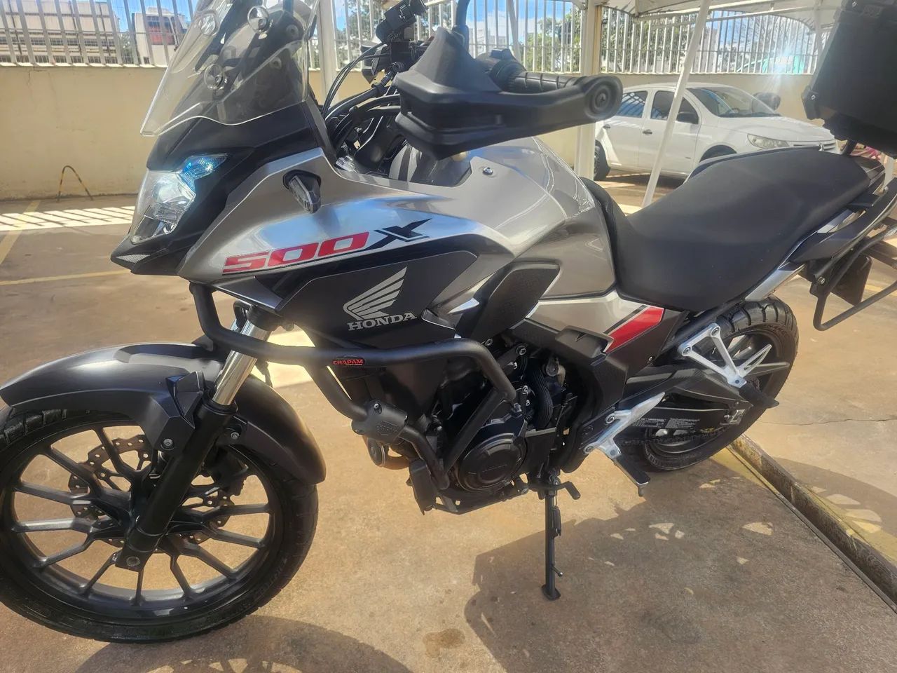 Cb500x 2022 Imperdível com acessórios  - Foto 4