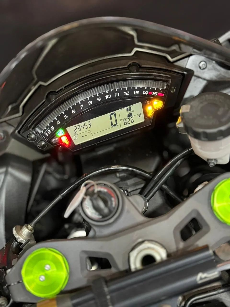 Ninja Zx-10/ Zx-10r 1000cc 2015 - 1413010032 | OLX