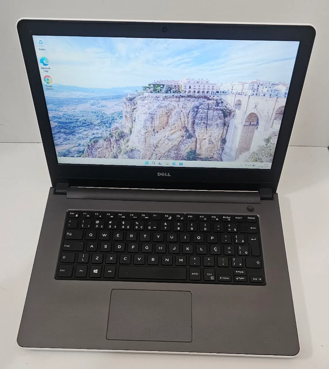Dell Inspiron 14z 5423 i3. 3geracao,4 ram,SSD 120,tela 14,HDMI