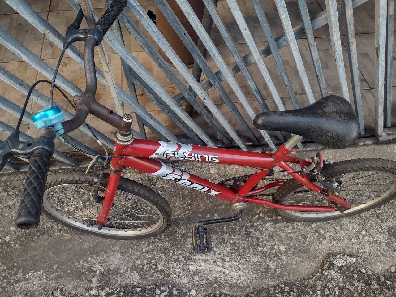 Vendo bicicleta Flying fênix, aro 20. - Foto 3