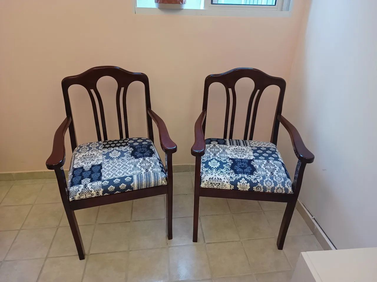 Cadeiras Sala Mogno