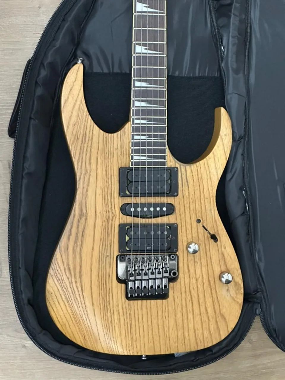 Ibanez RG 470 AHZ - Foto 4