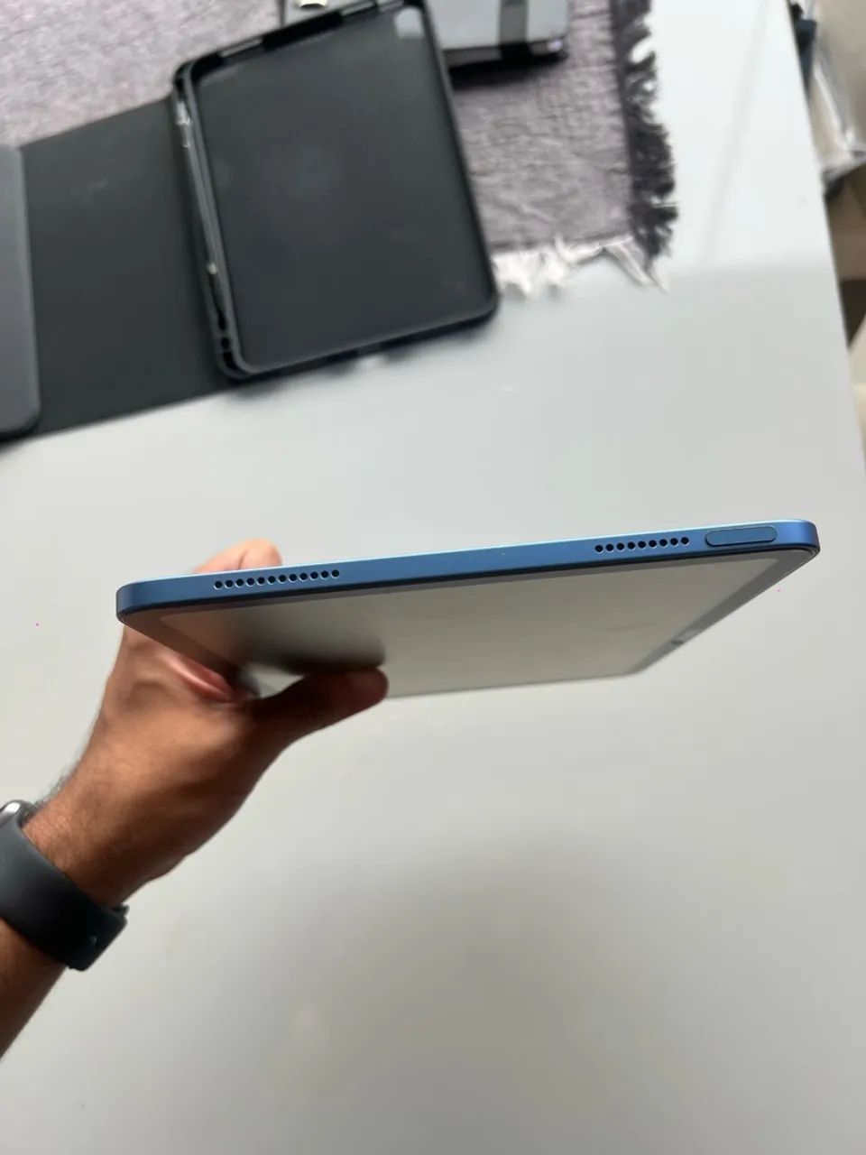 VENDO iPad 10ª GERAÇÃO - 64 GB + ACESSÓRIOS - Foto 5