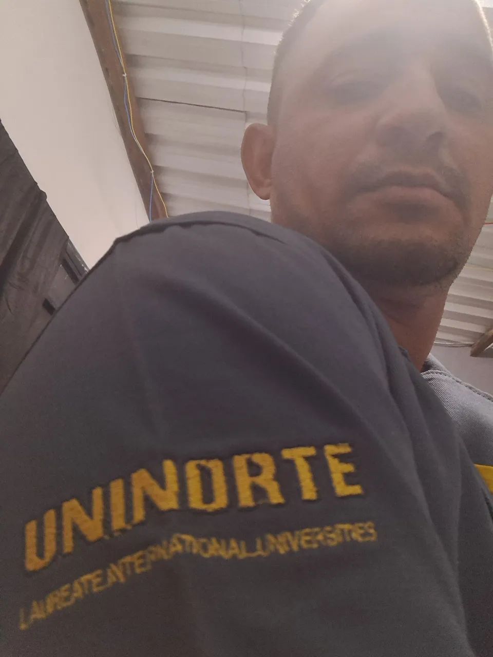 Vendo jaleco de engenharia civil ( UNINORTE )  - Foto 3