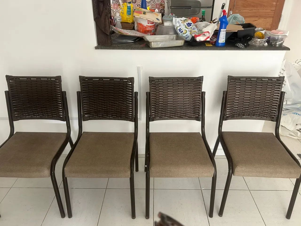 Mesa com 4 cadeiras no costa azul - Foto 3