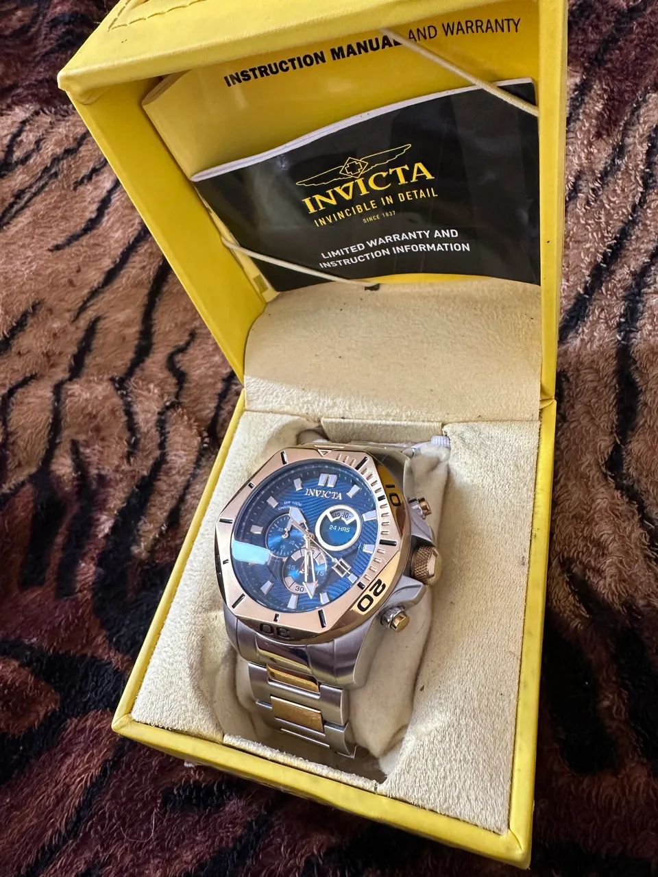 INVICTA - Foto 2