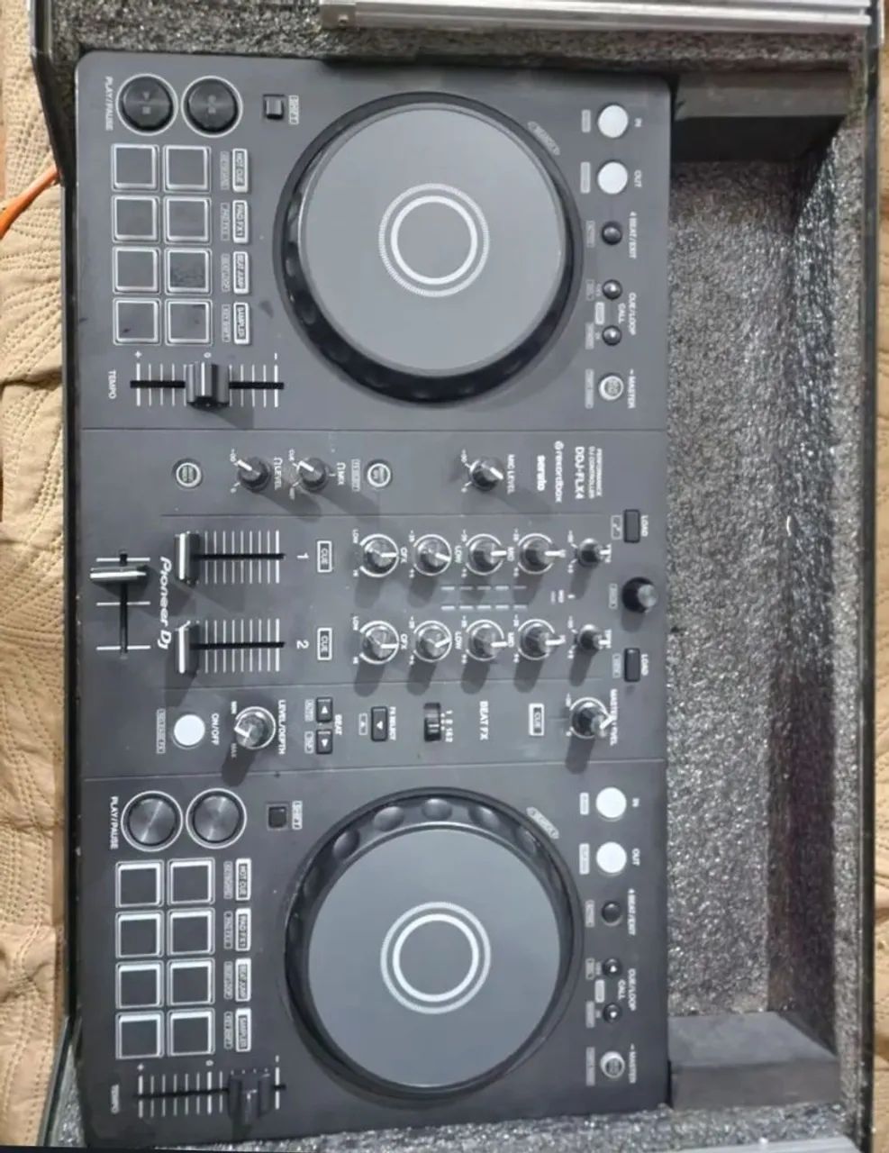 Controladora DDJ FLX 4
