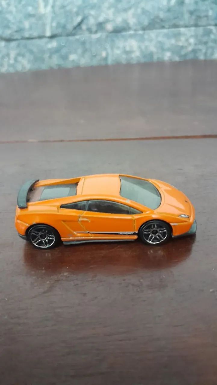Hot Wheels Lamborghini Gallardo Superleggera 2013 Nightburnerz  - Foto 2
