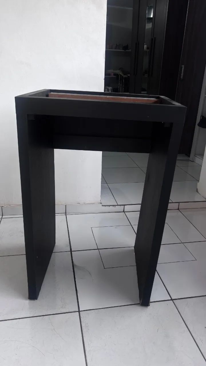 Mesa para suporte de acessórios 
