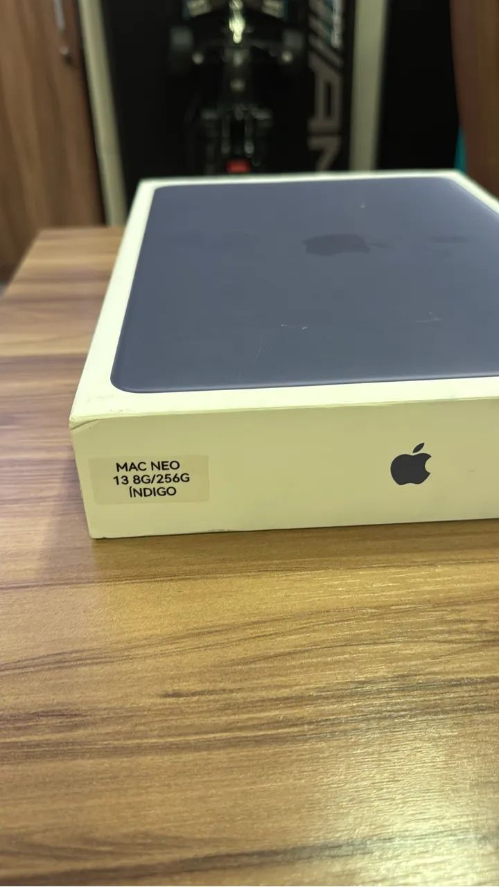 MacBook Neo Apple 13" Chip A18 Pro CPU de 6 núcleos GPU de 5 núcleos 256GB Azul índicos  - Foto 2