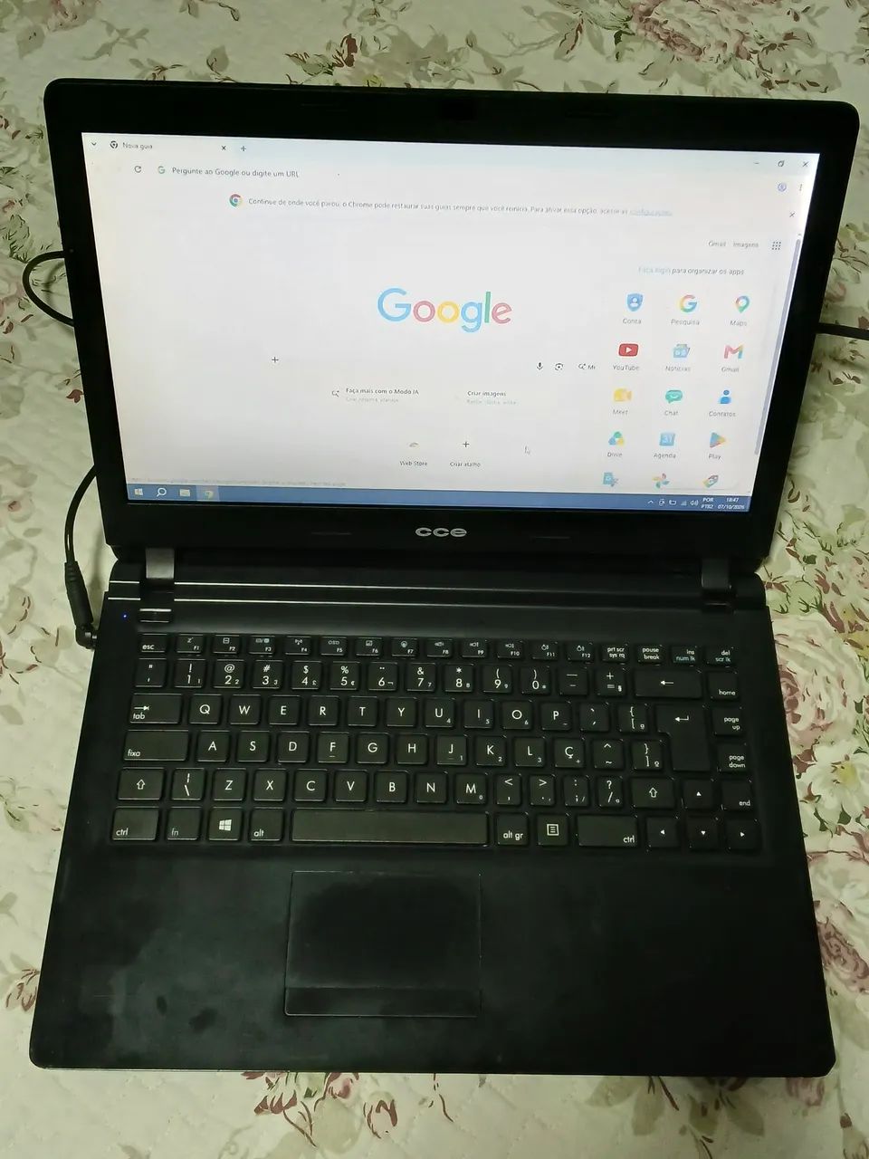 Notebook CCE U45W  - Foto 2