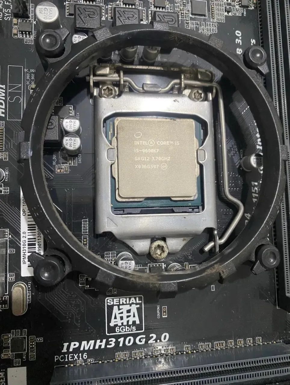 Core i5 9600KF - BARATO - Foto 2