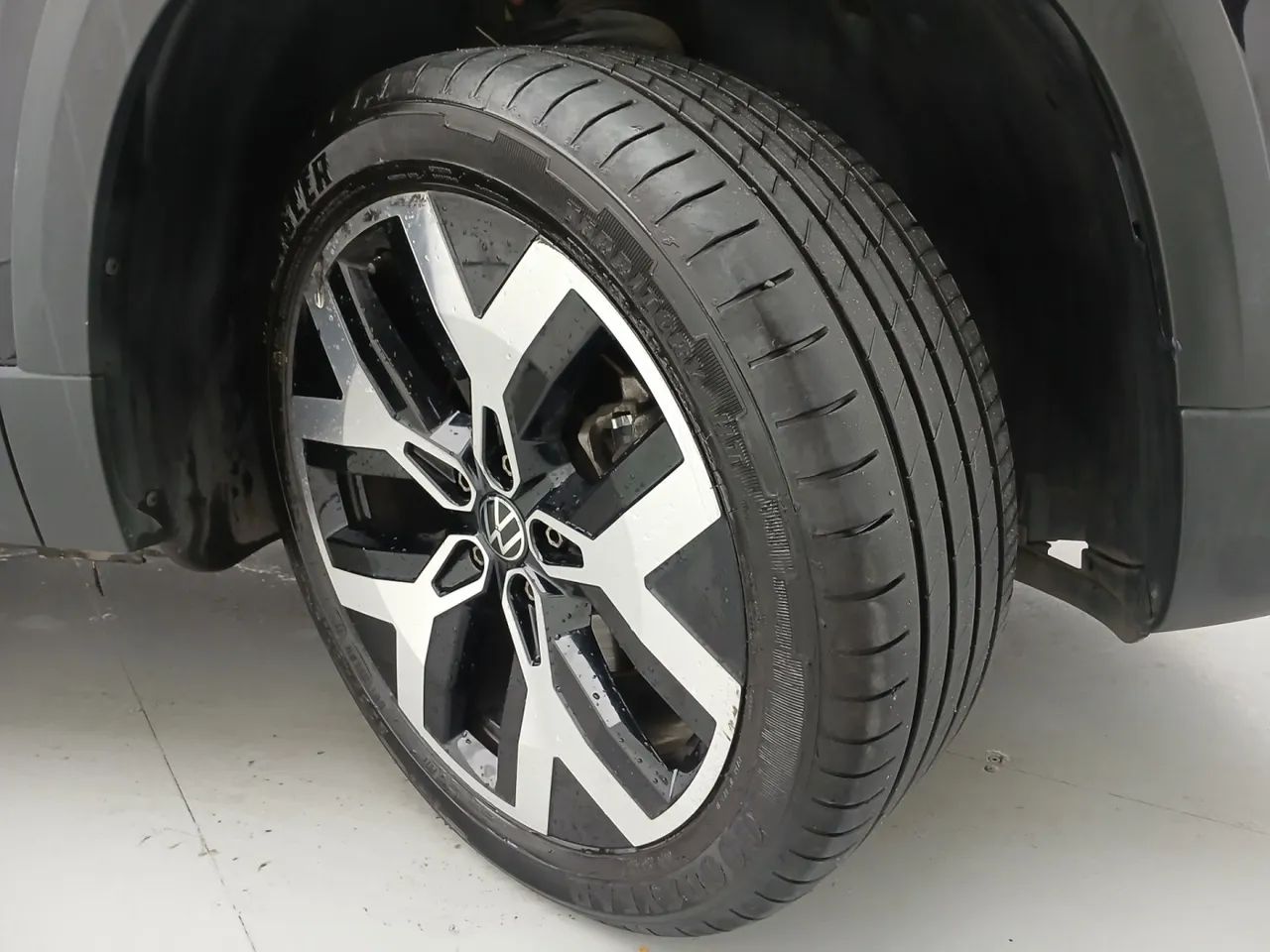 Volkswagen Taos Highline 1.4 250 TSI Flex Aut., foto 13 de 18