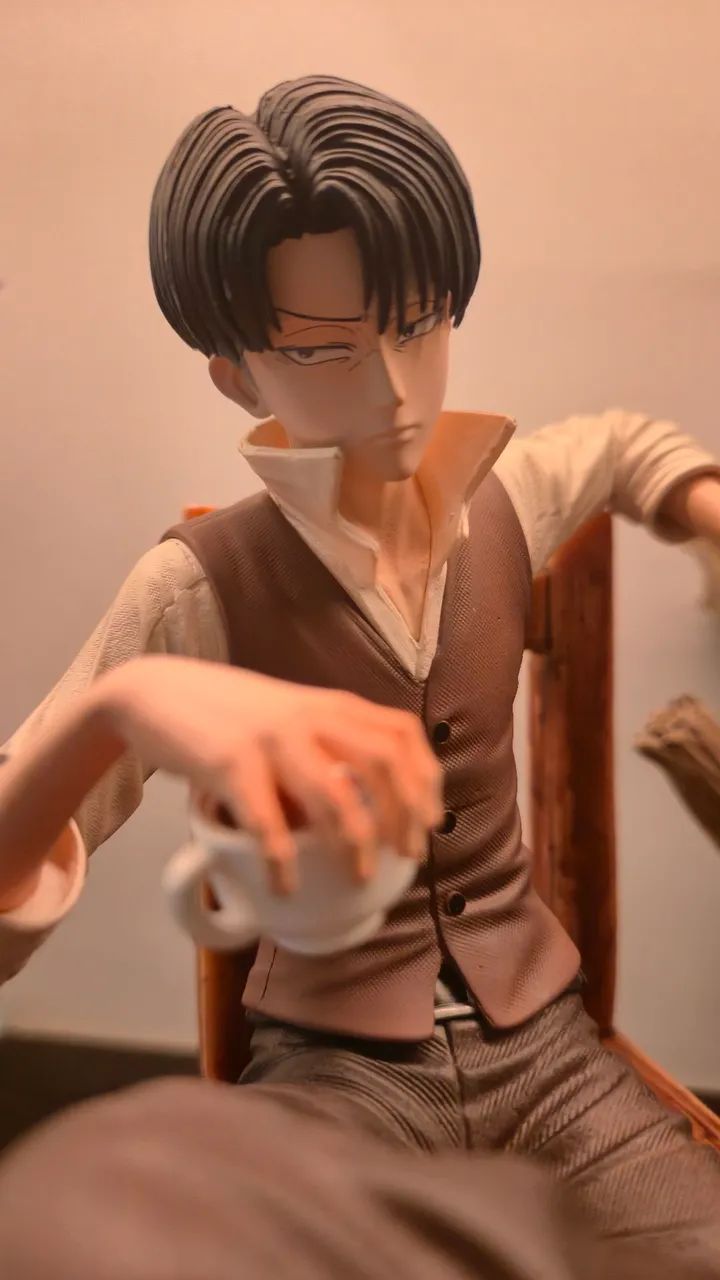 Levi Ackerman  Fan art action figure 1/7scale - Foto 3