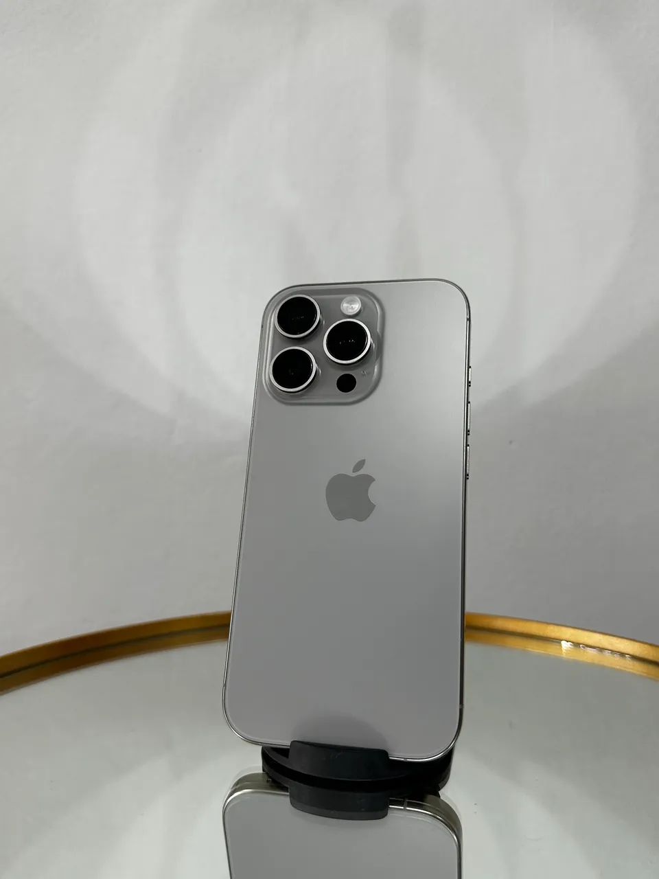 iPhone 16 Pro 256gb natural semi novo impecável  - Foto 2