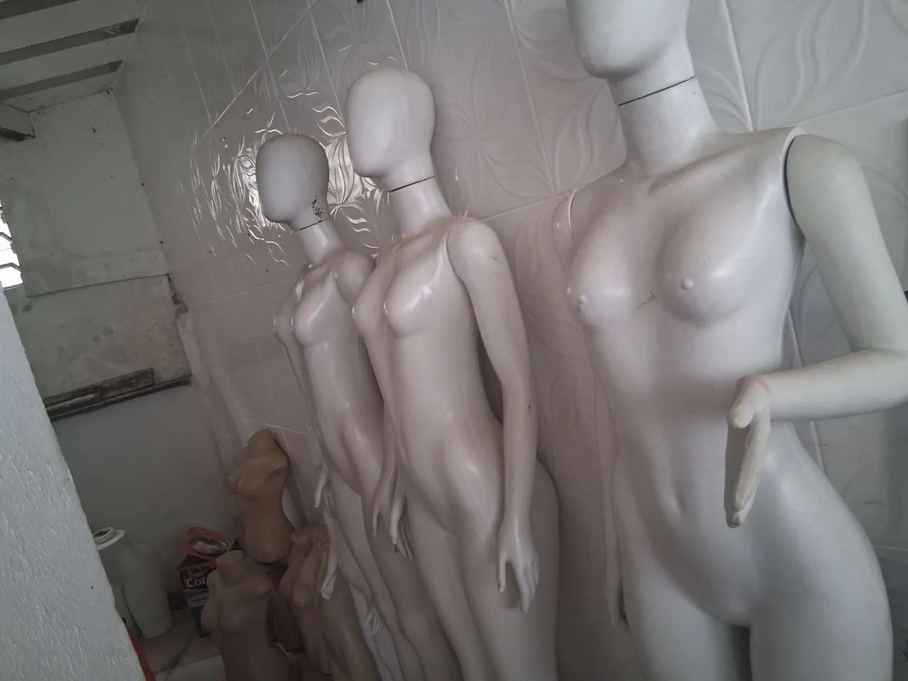 Manequins