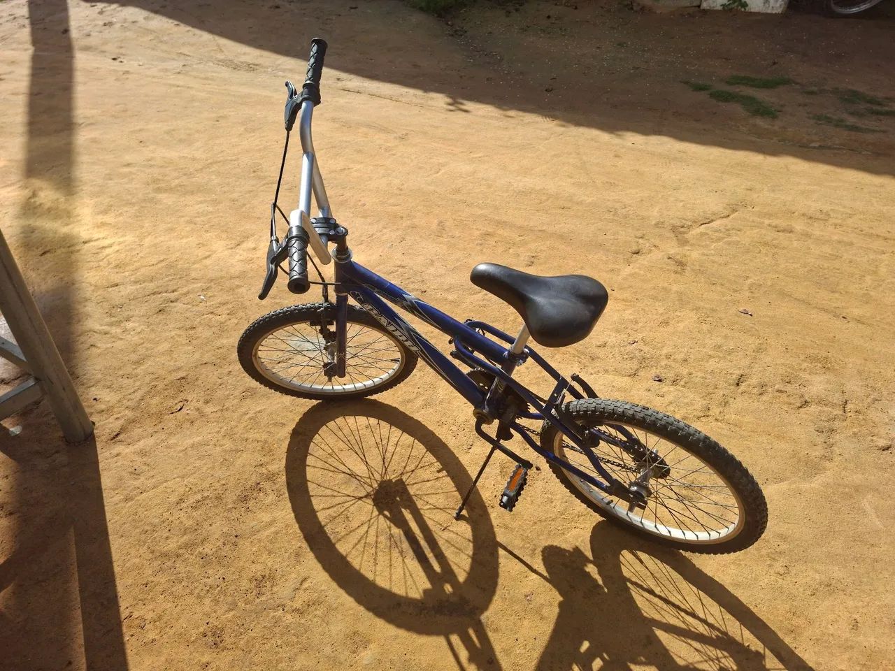 Bicicleta aro 20 BMX - Foto 2