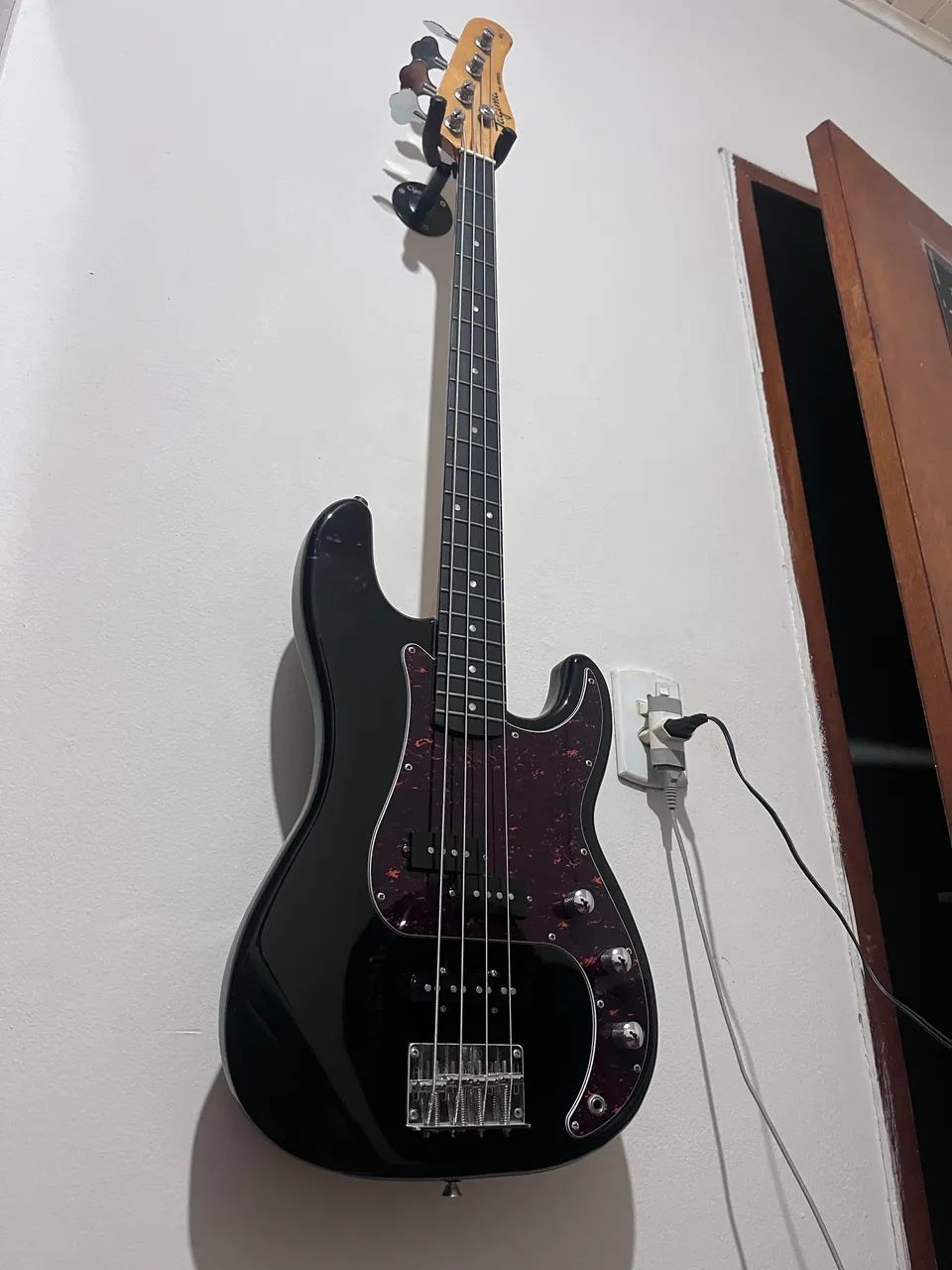 Baixo tagima tw65  - Foto 5