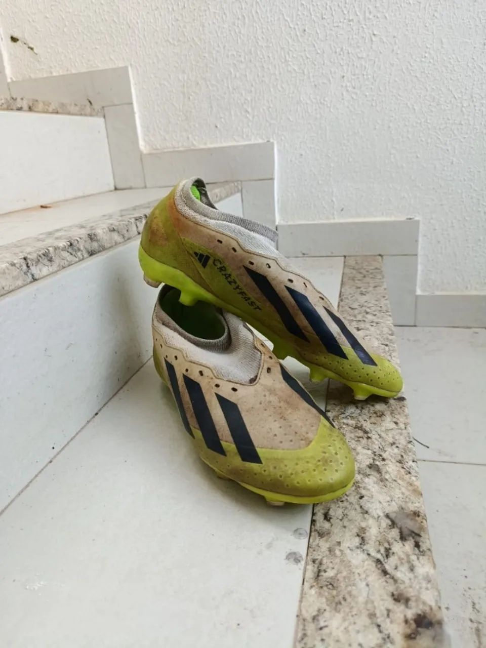 Chuteira Adidas Tam 41 - Calçados Esportivos - São Fidélis