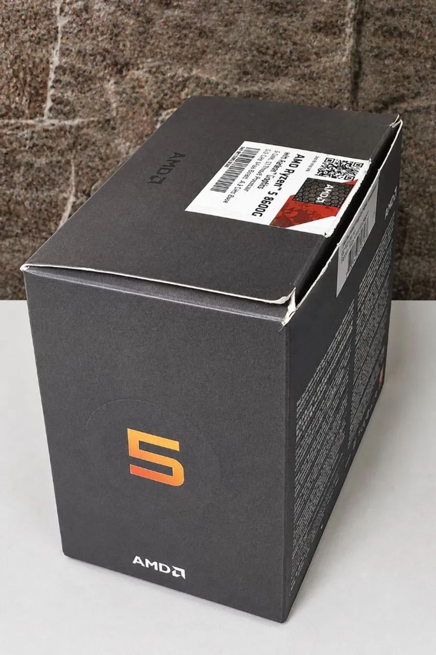 AMD Ryzen 5 8600G / Produto Original C/ Cooler Box + Nota Fiscal - Foto 3