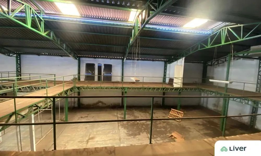 Galpão Rua 70 Centro