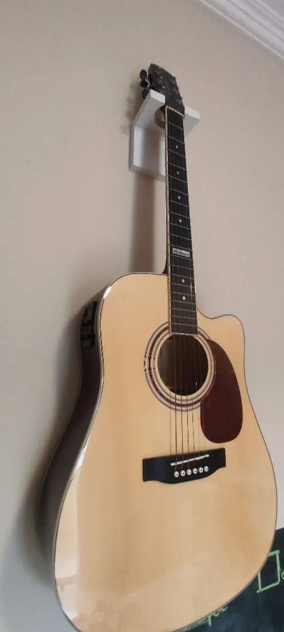 Violão Giannini 