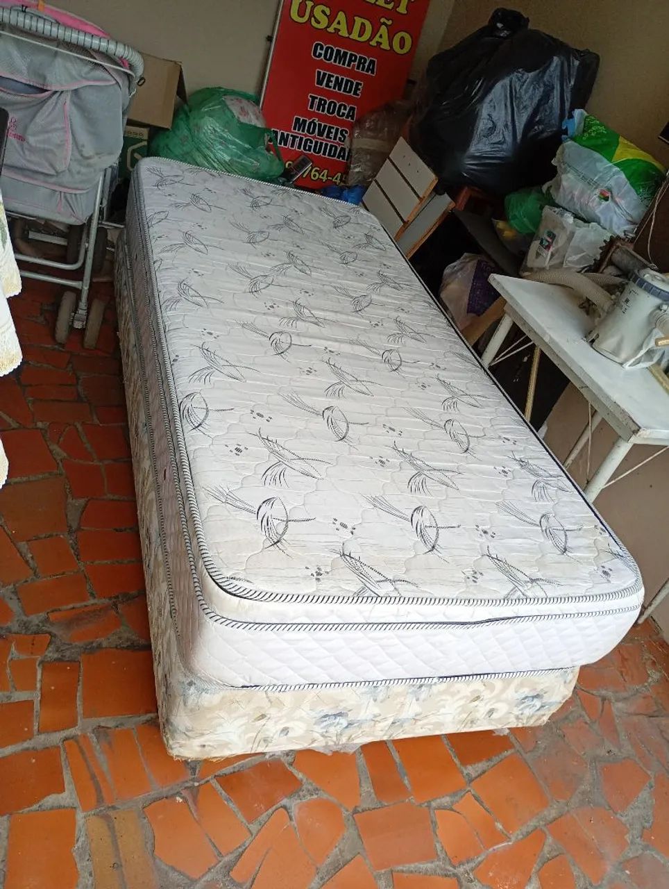 Box solteiro com colchão  - Foto 4