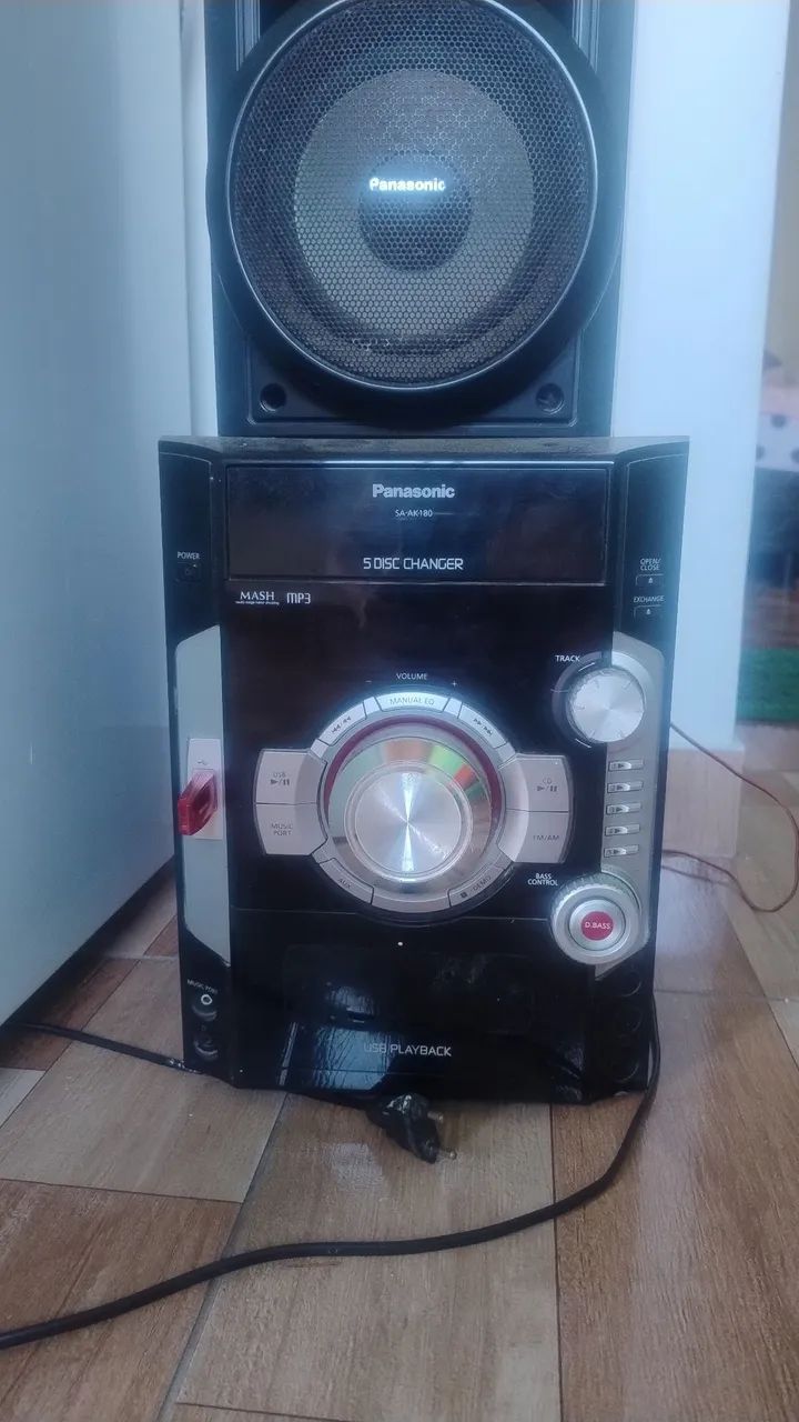Som Panasonic SA-AK180