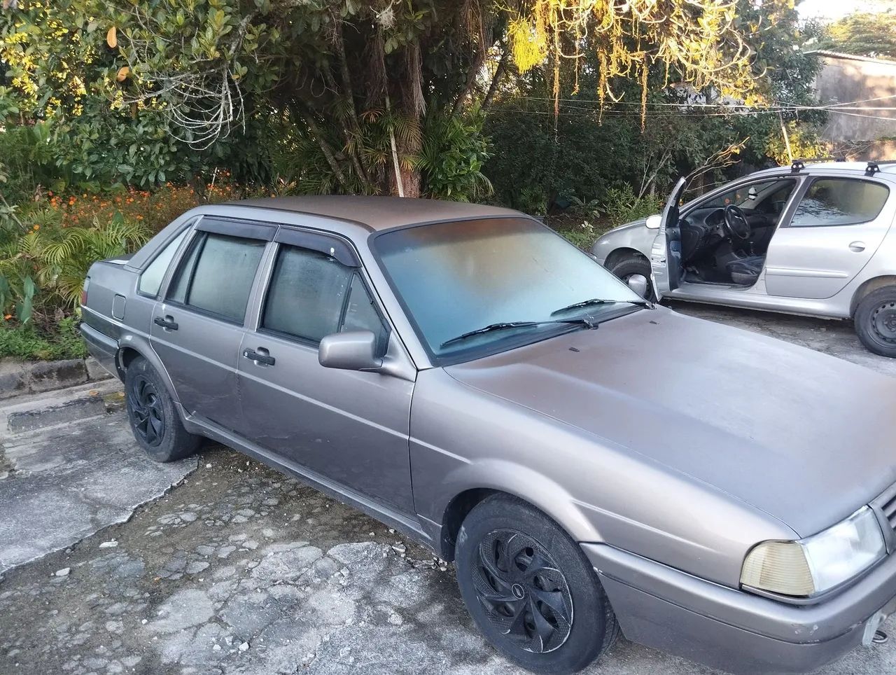 Carro Santana 95 