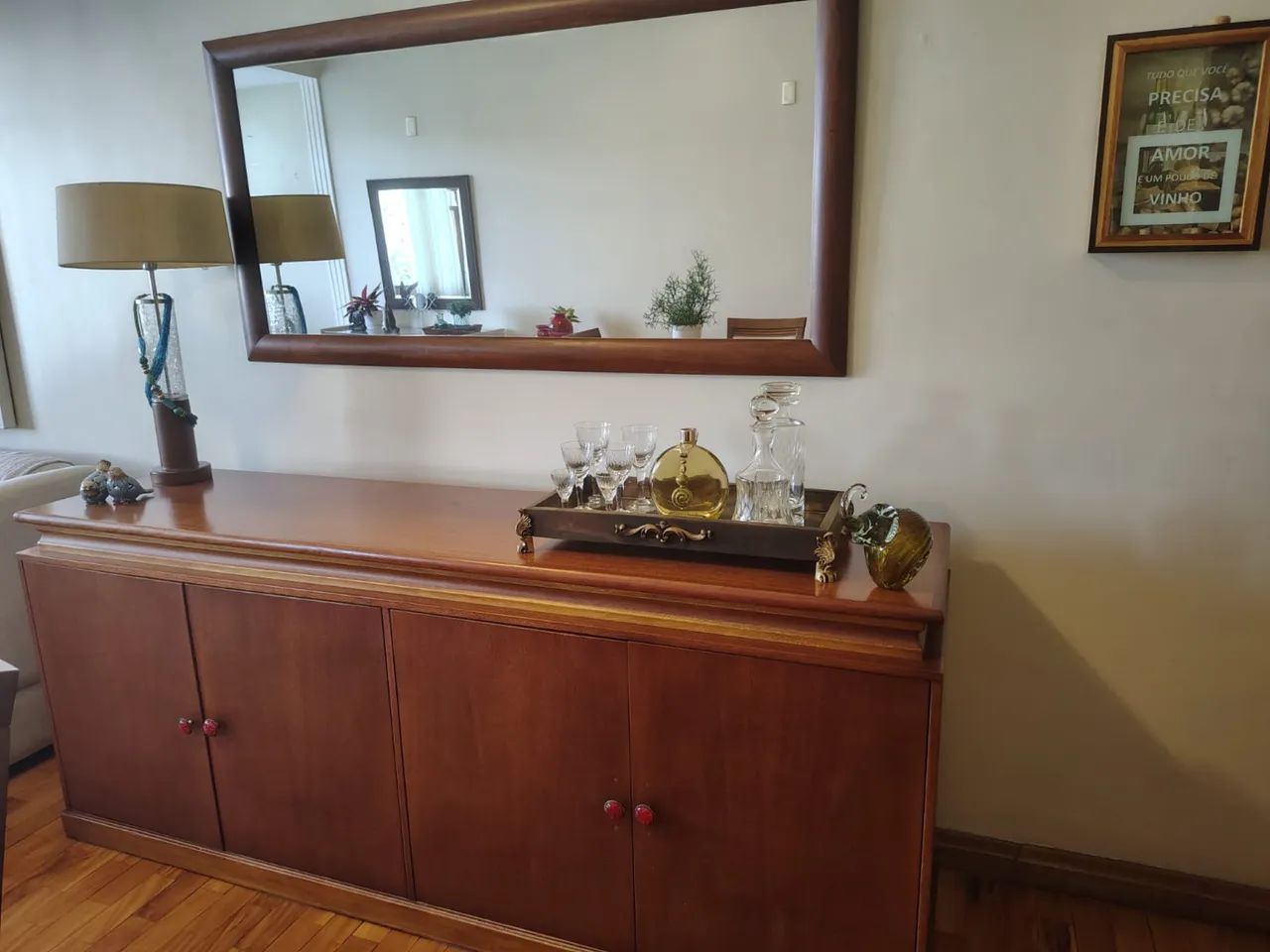 Movel de madeira maciça 