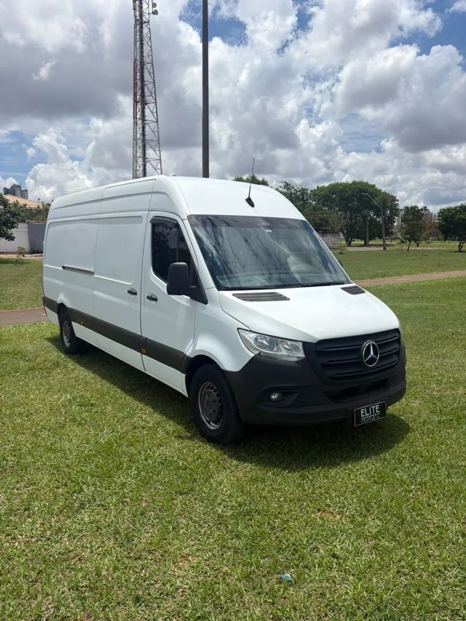 Mercedes-Benz Sprinter 416 FURGÃO LONGO T.B. 2.2 DIES. 2020