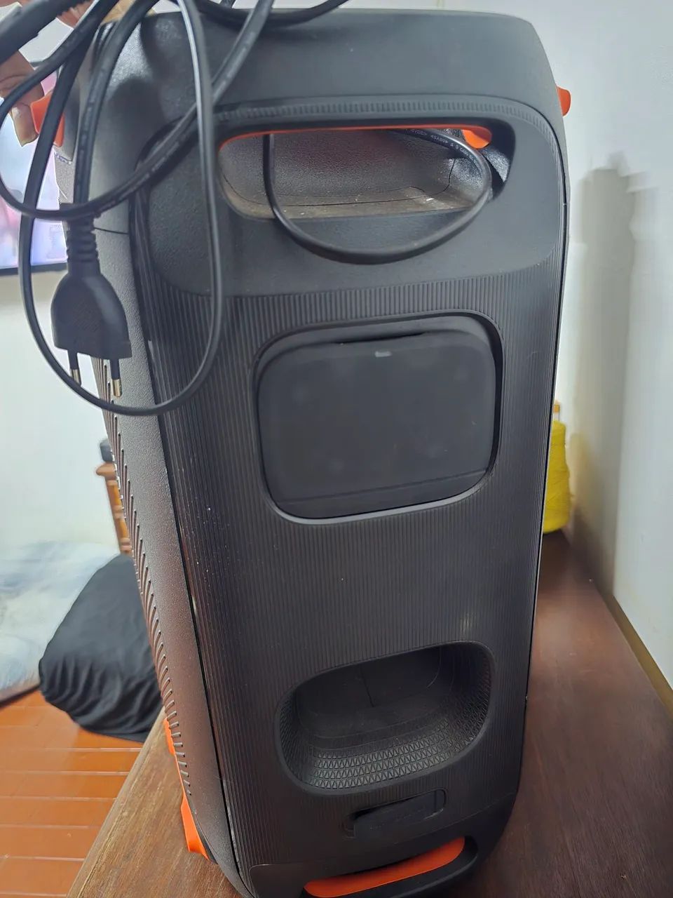 Caixa de som JBL PARYBOX 110 - Foto 4