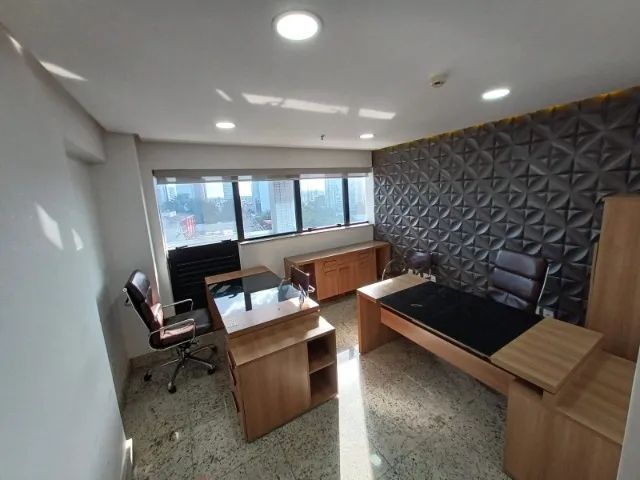 Alugo Sala c/ 29 M2 no Fórum Business