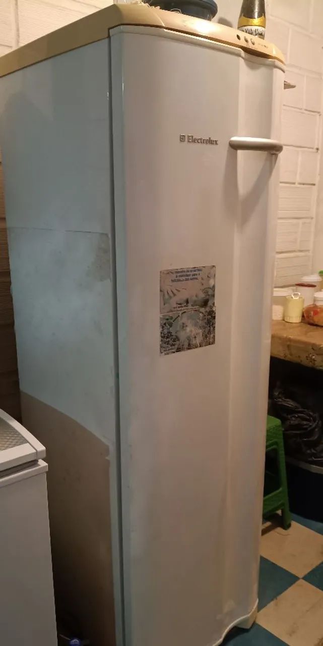 Vendo um freezer vertical. - Foto 3