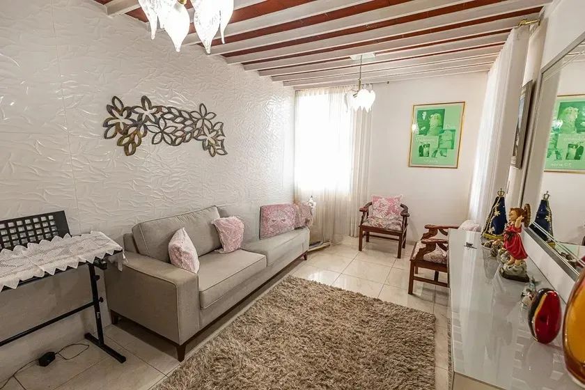 Casa à Venda - São Luíz, 3 Quartos, 230 m2