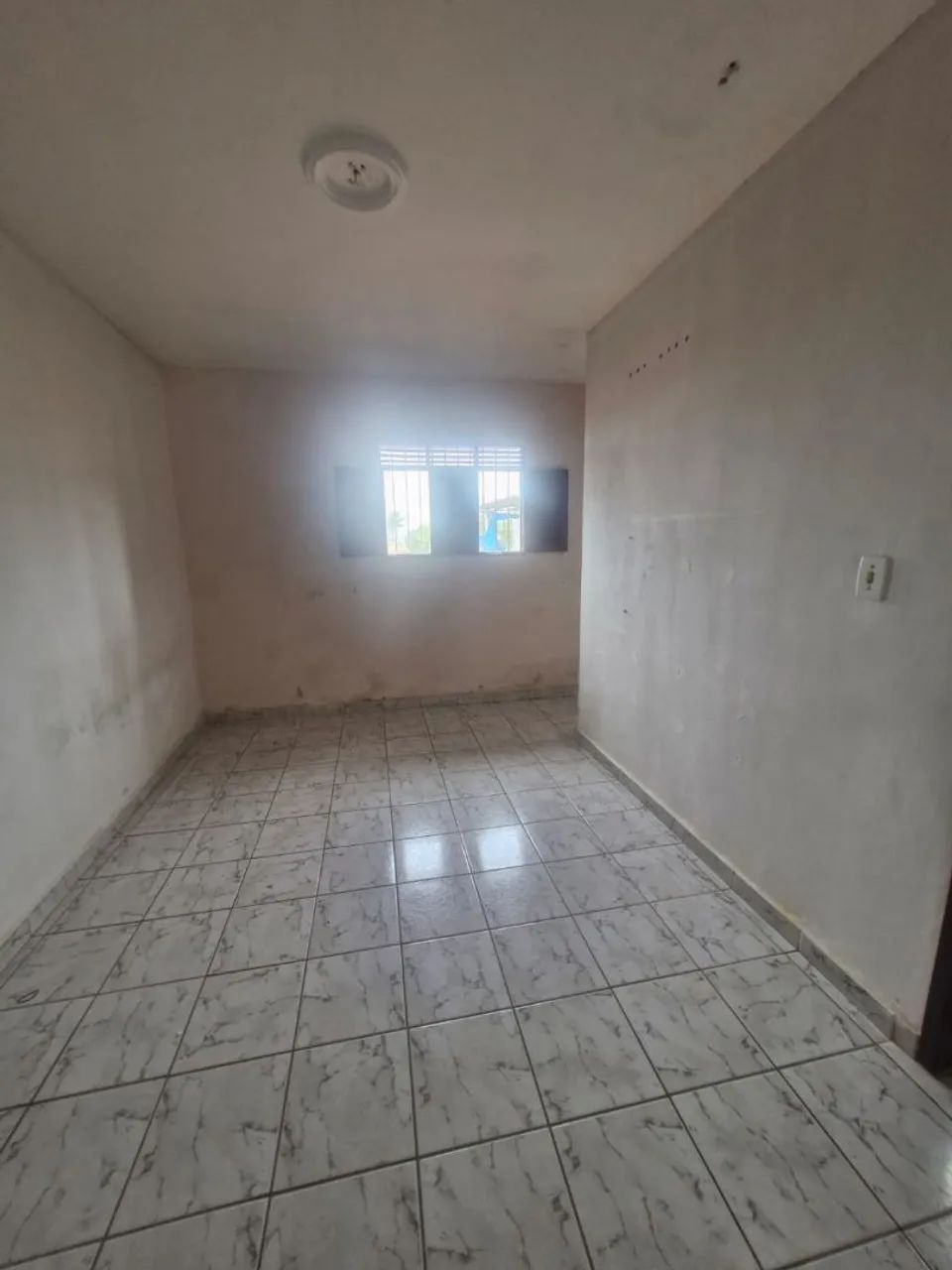 um primeiro andar e uma loja em baixo - Foto 3
