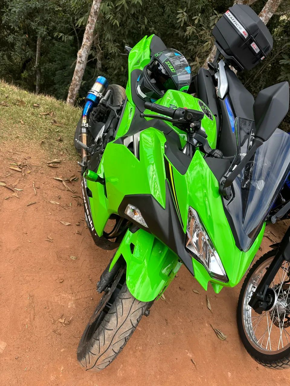 Ninja 400
