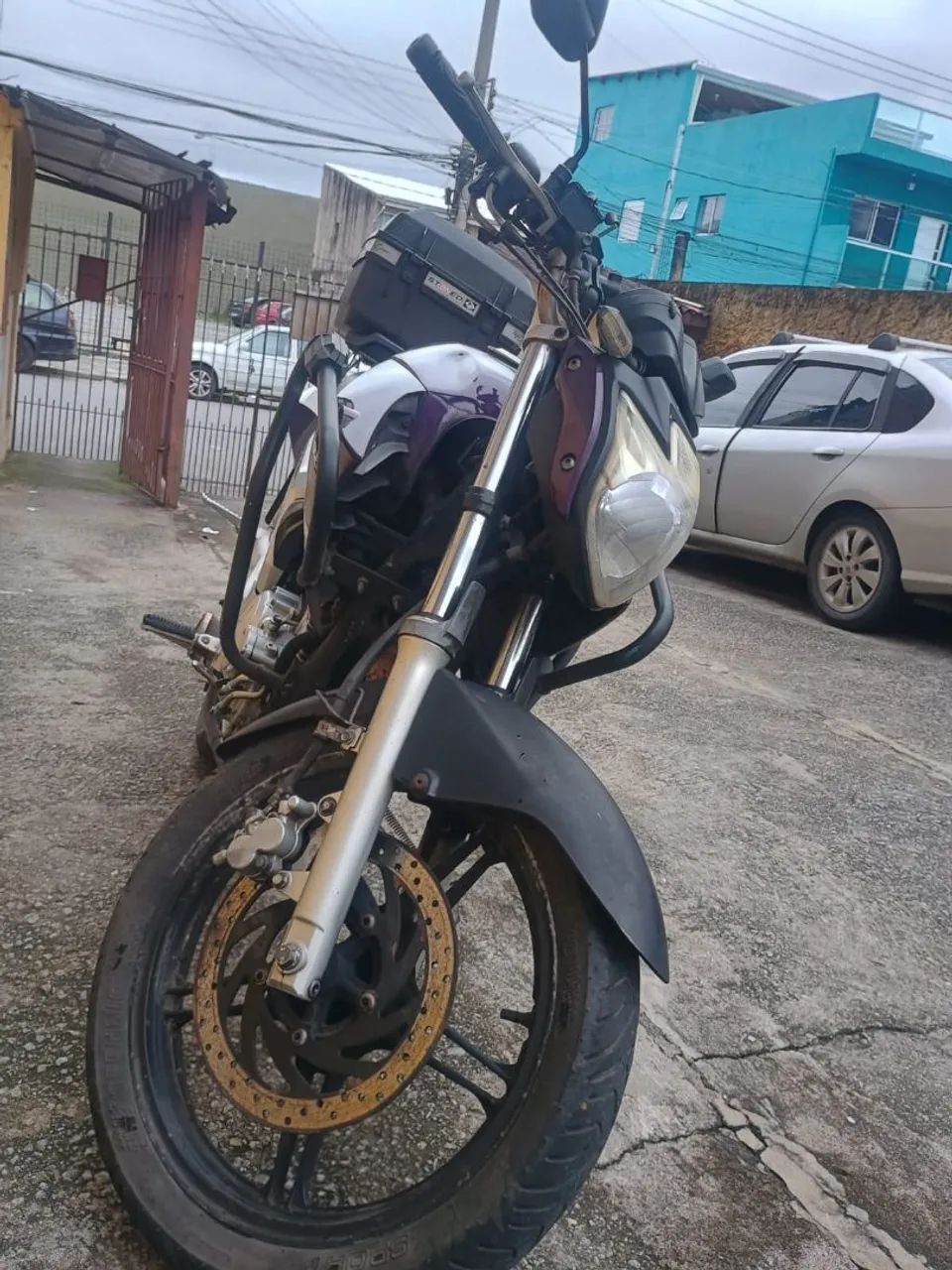 VERNDO UMA MOTO  - Foto 2