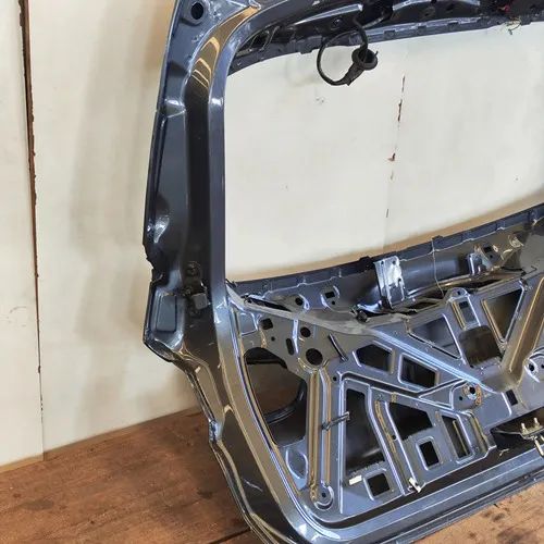 Tampa Traseira Porta Malas Bmw X1 2019 2020 2021 Prata - Foto 5
