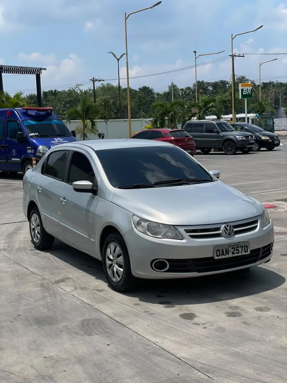 Volkswagen Voyage COMF/HIGHLI. 1.6 T.FLEX 8V 4P 2012