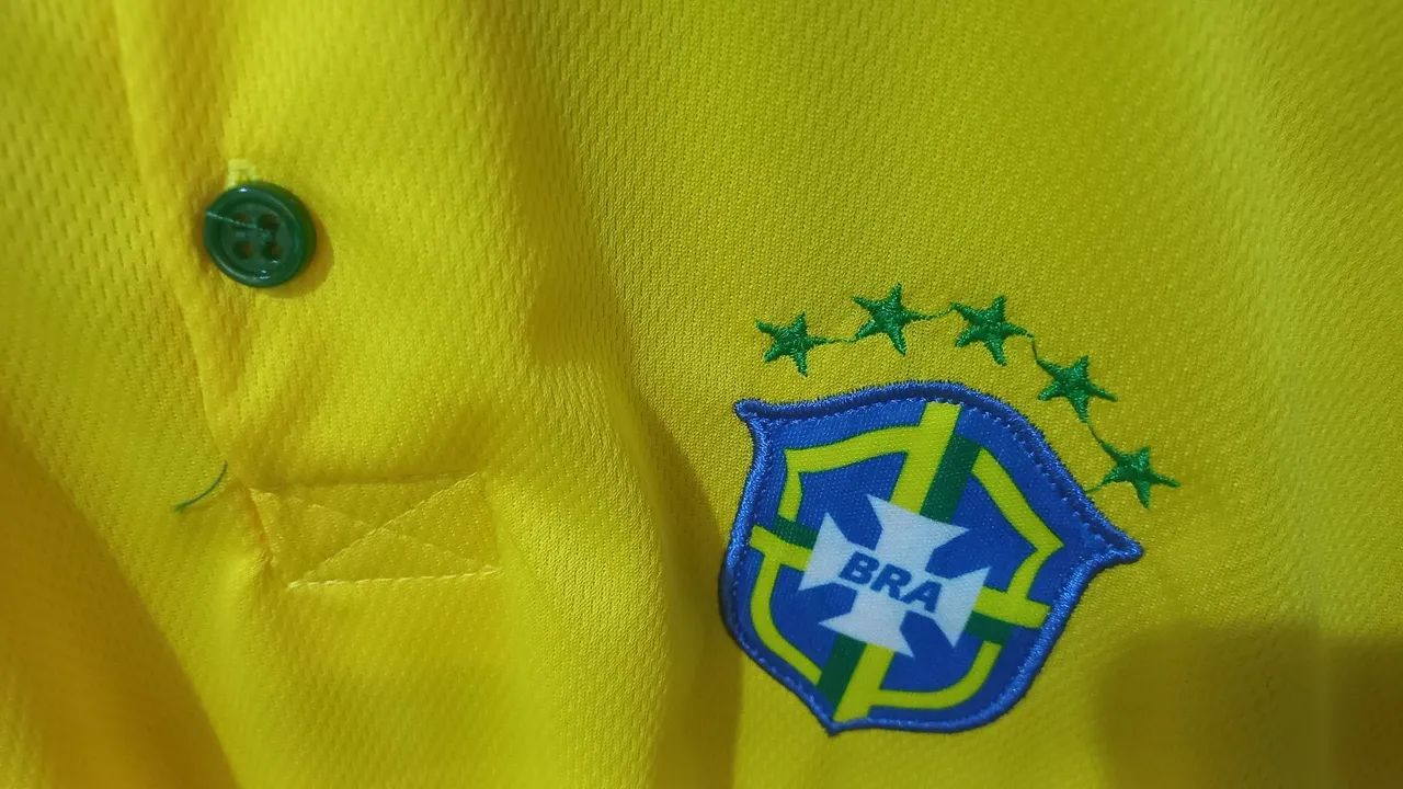 Camiseta Brasil nova. Tamanho G - Foto 3