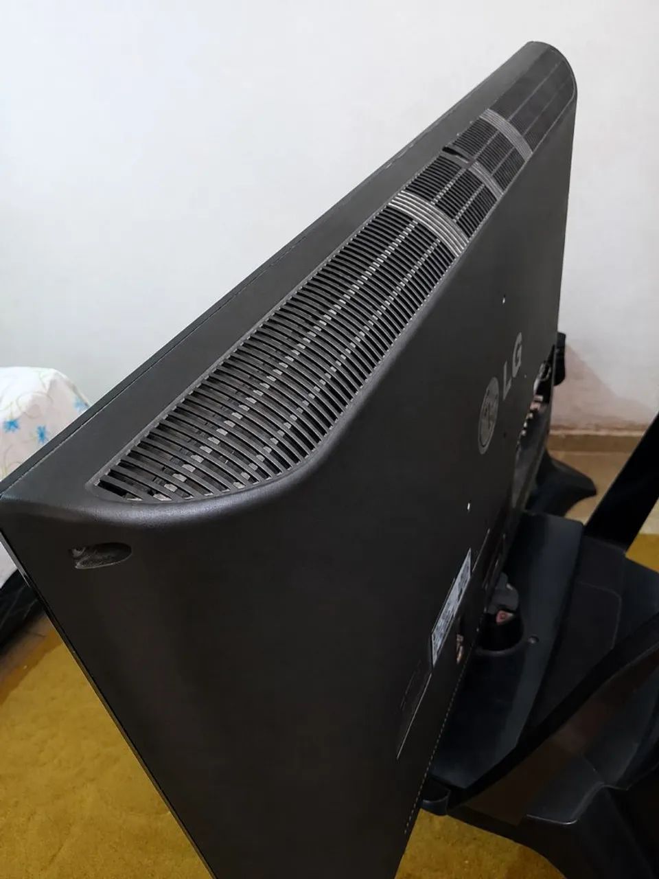 TV LG 32 POLEGADAS A VENDA ! USADA ,BOA. - Foto 2