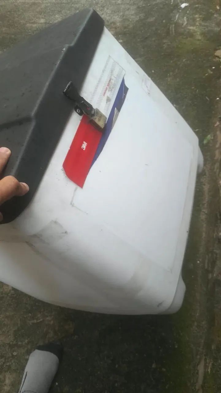 Suporte de correr com baú da mottu - Foto 4