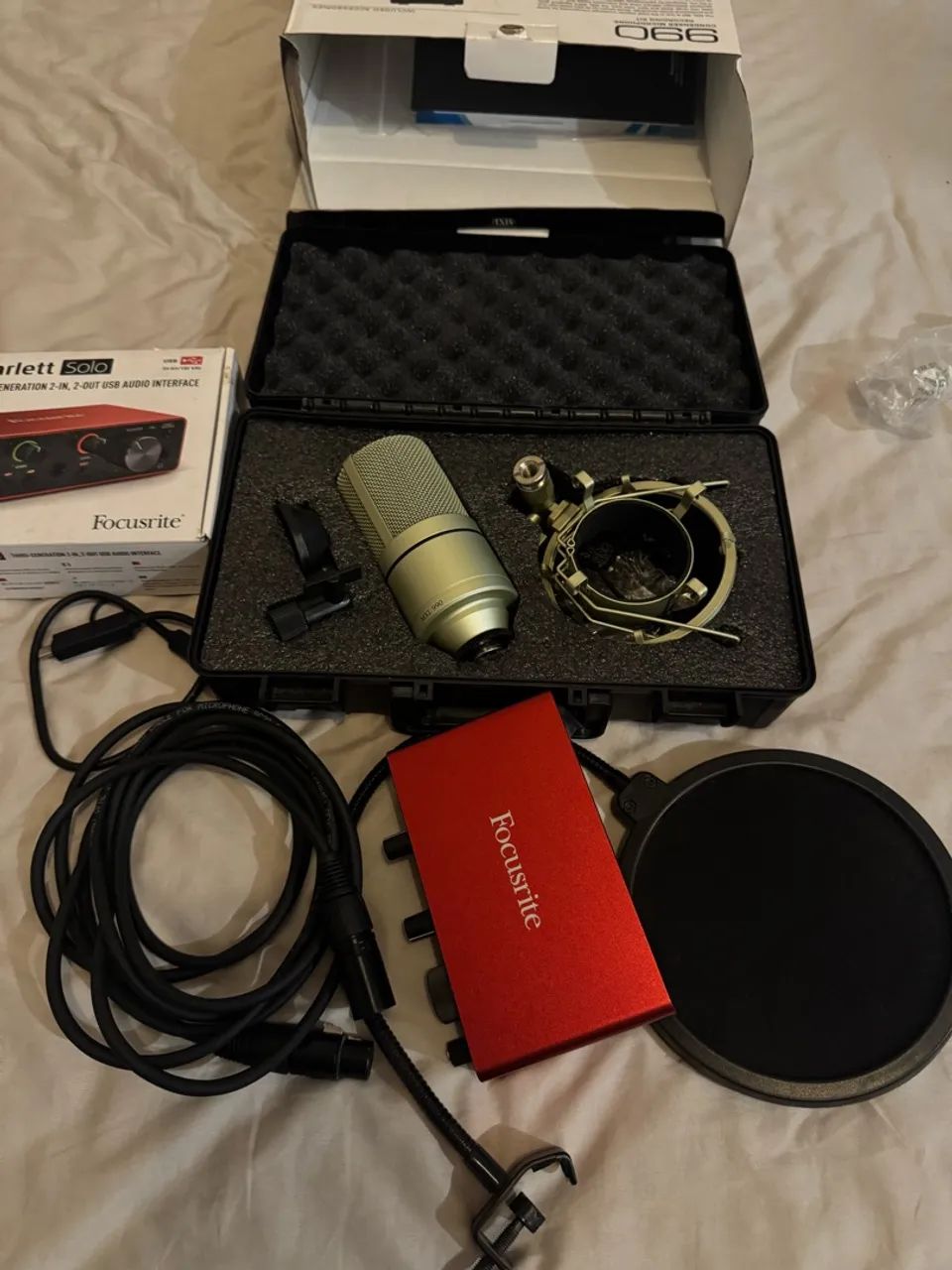 Kit Studio microfone mxl interface áudio focusrite  - Foto 3
