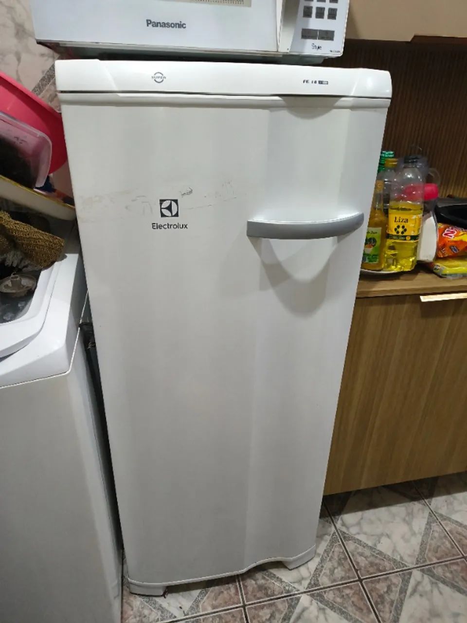Vendo freezer praticamente novo