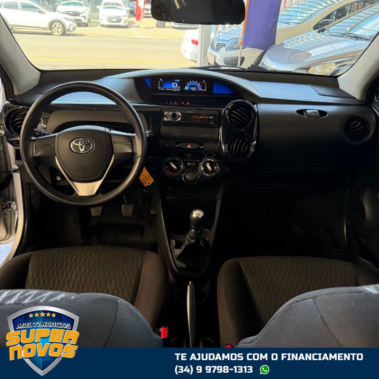 Toyota Etios 2017 - Foto 5