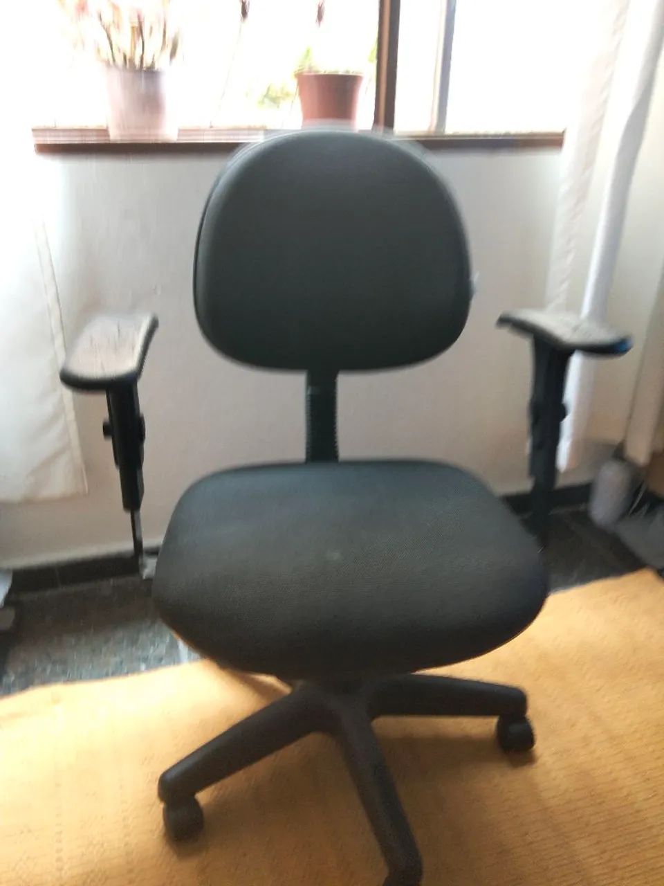 Cadeira escritório  - Foto 3