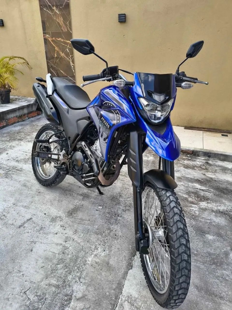 XTZ 250 - 2021
