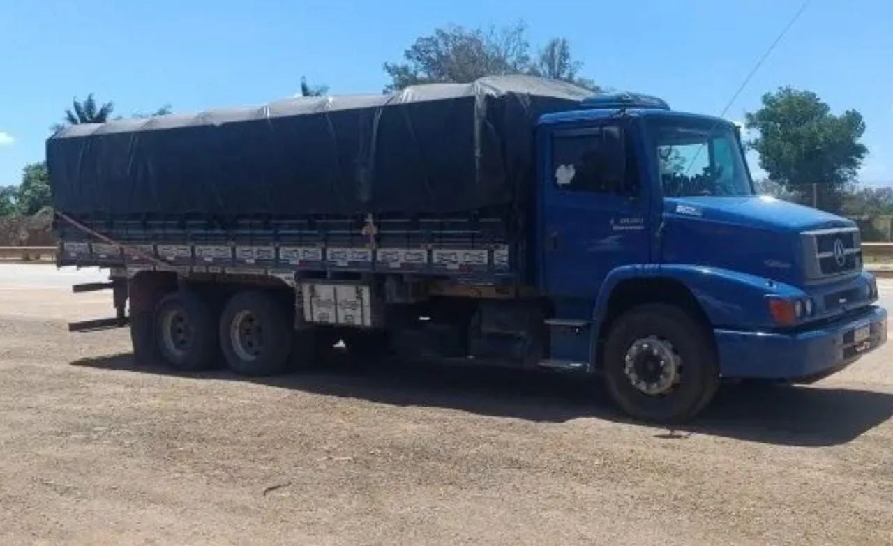 Caminhão Mercedes bens 1620l - Foto 2